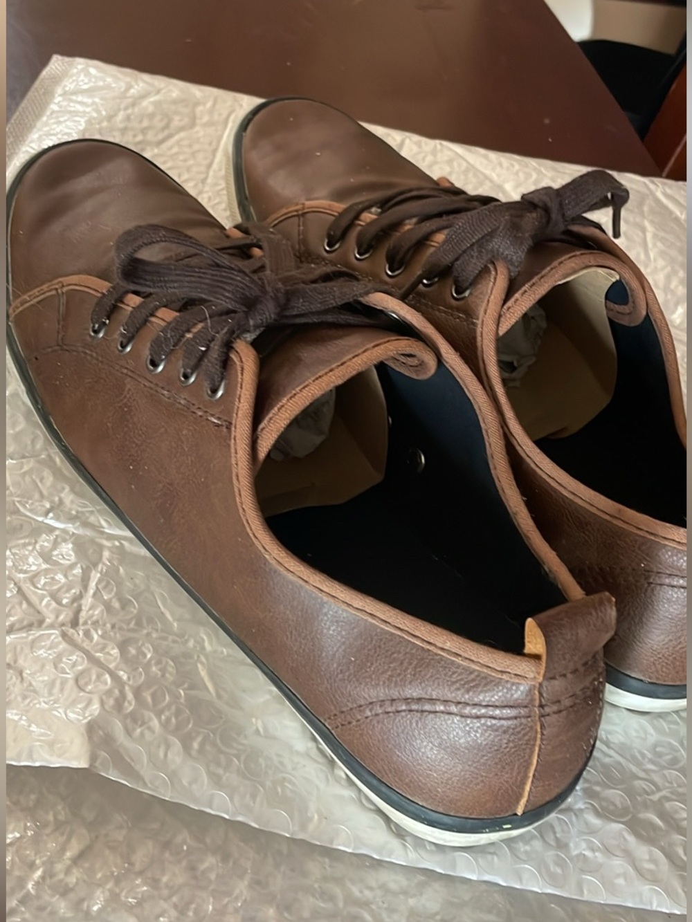 H&M brown faux-leather lace-up sneakers size 10.5
